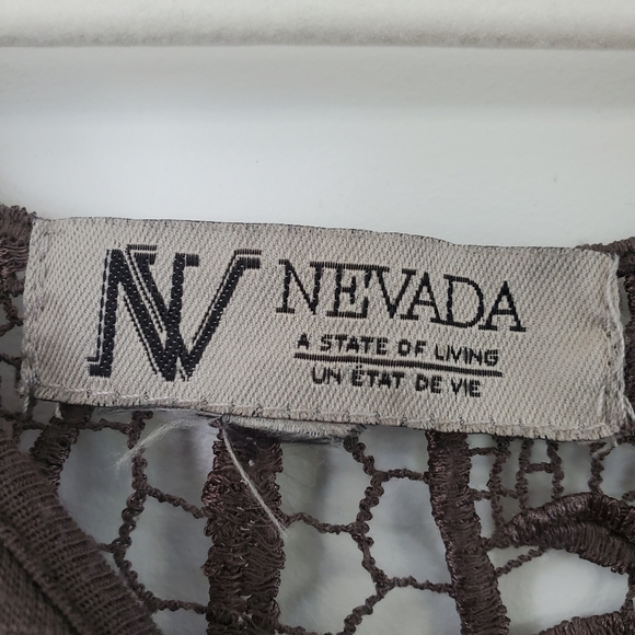 Beautiful embroidered top - Picture 5 of 6